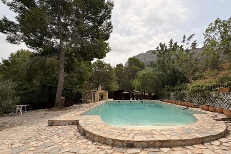 Finca in Gea y Truyols