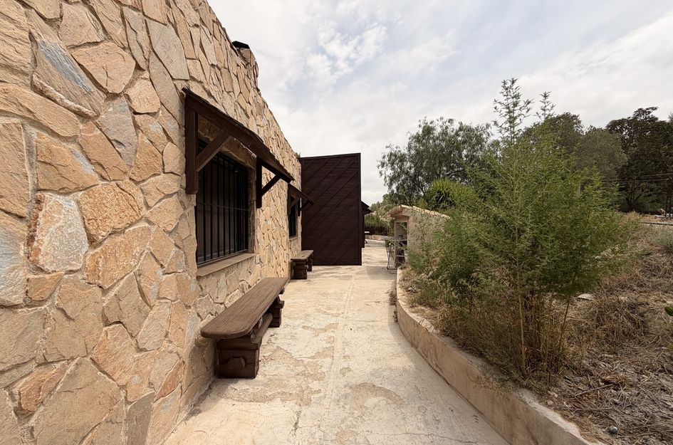 Finca in Gea y Truyols