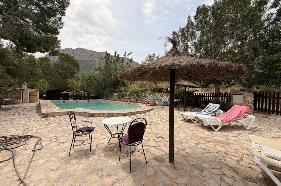 Finca in Gea y Truyols