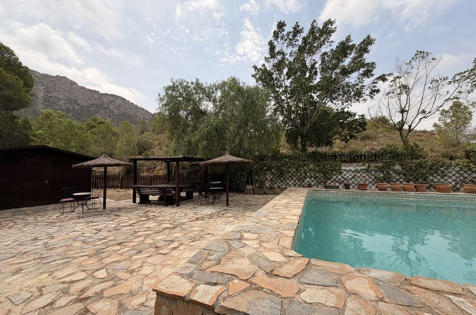 Finca in Gea y Truyols