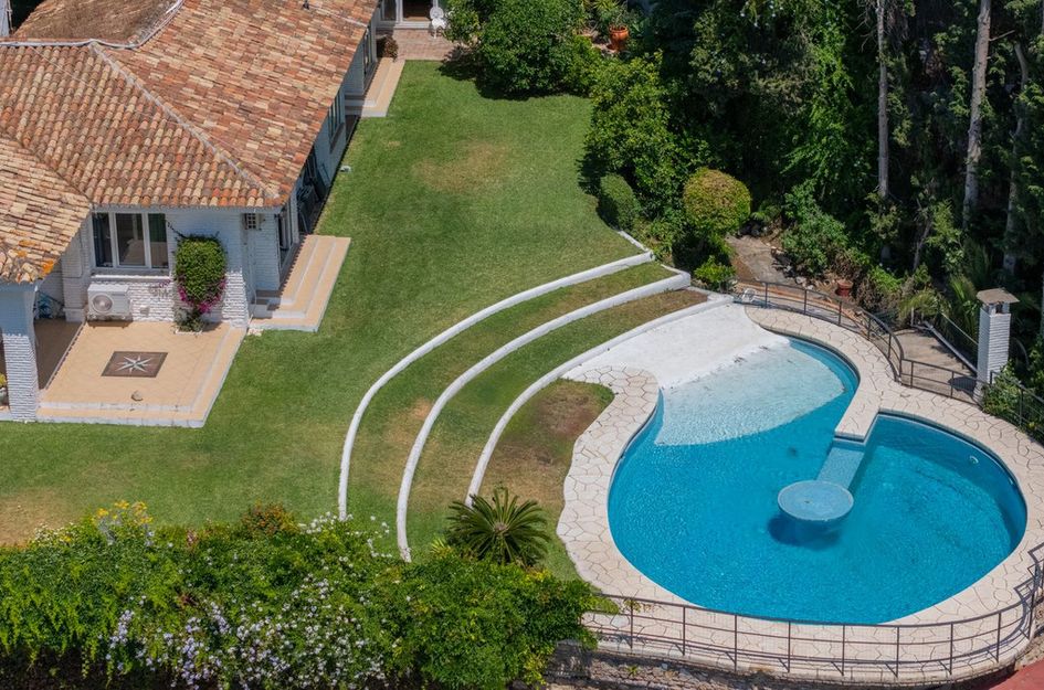 Villa in Benalmádena