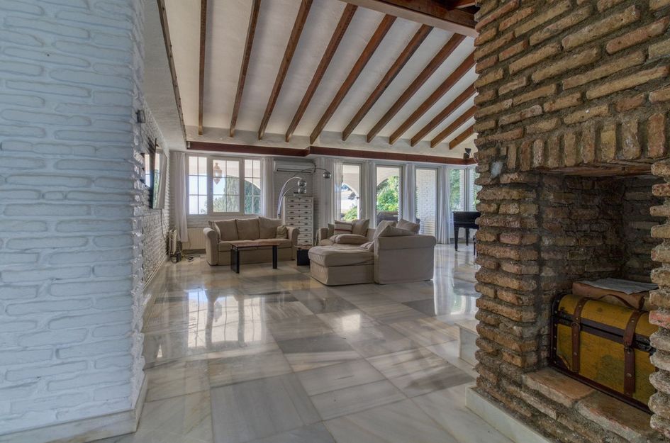 Villa in Benalmádena