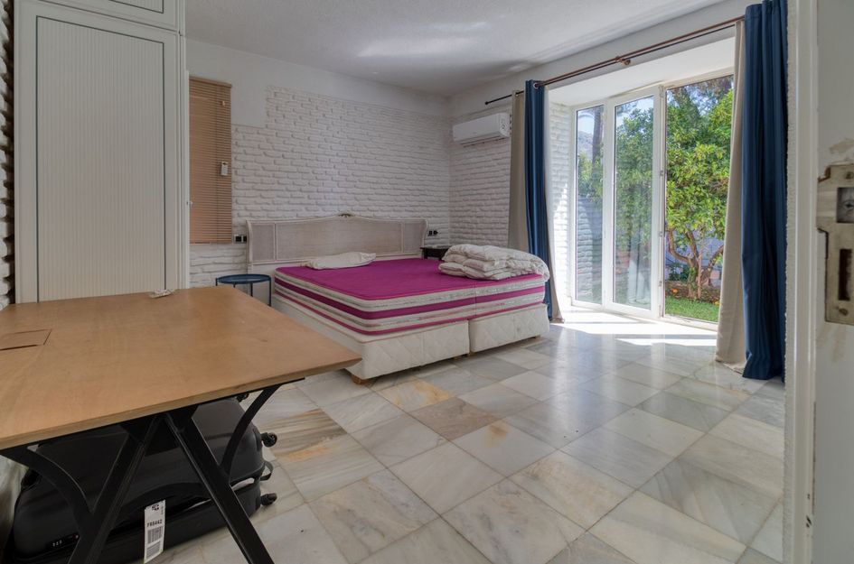 Villa in Benalmádena