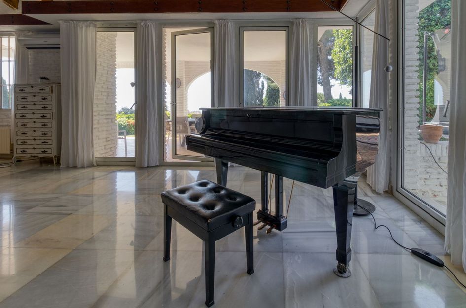Villa in Benalmádena