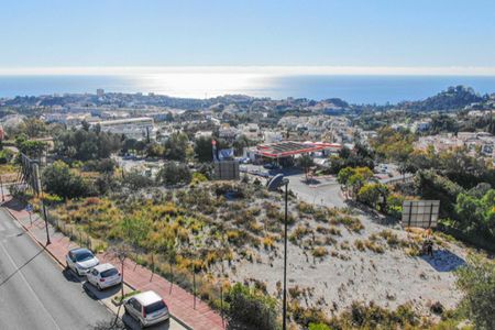 Perceel in Benalmádena