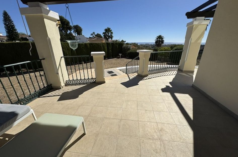 Villa in Urbanización Puerto de Estepona