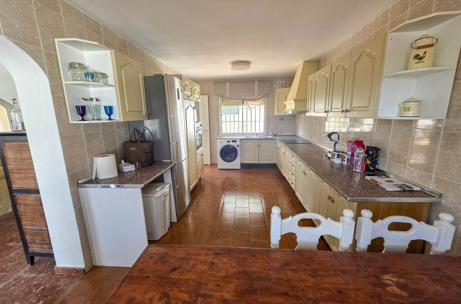 Villa in Urbanización Puerto de Estepona