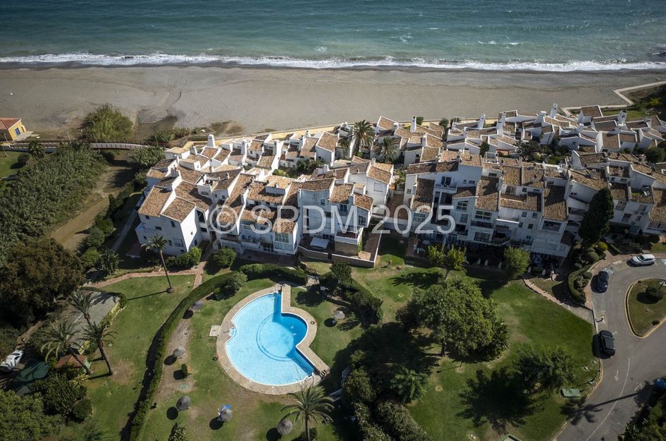 Appartement in Urbanización Puerto de Estepona