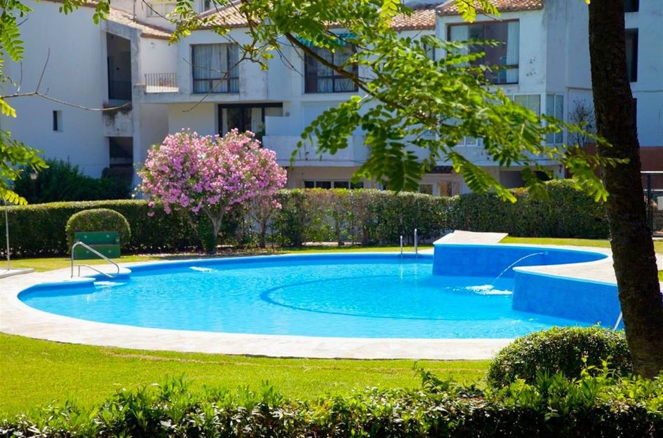 Appartement in Urbanización Puerto de Estepona
