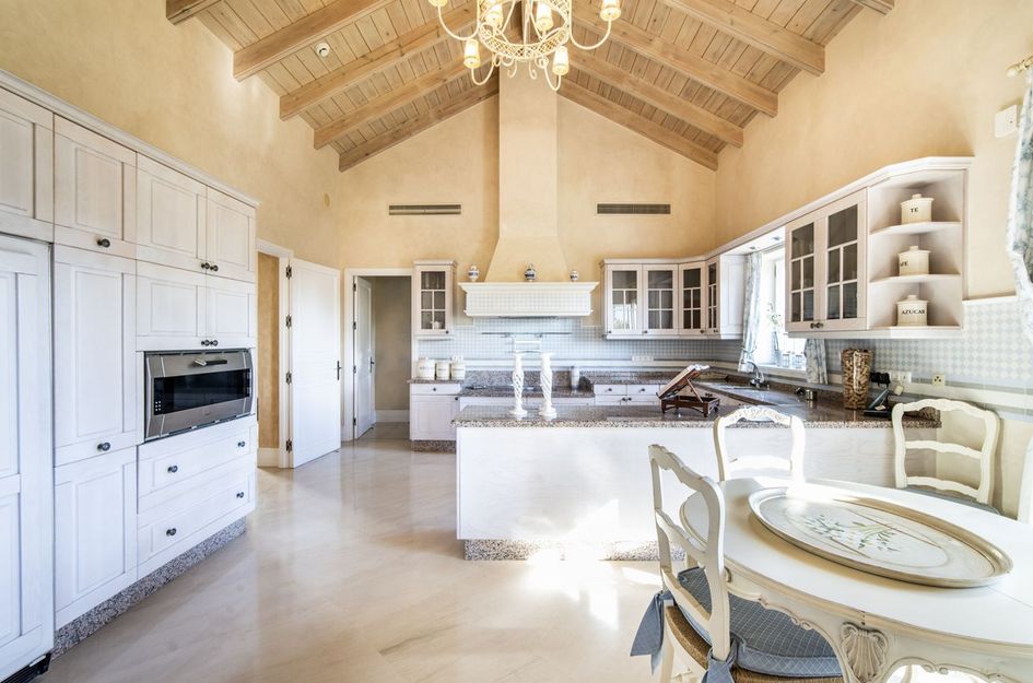 Villa in Atalaya Isdabe