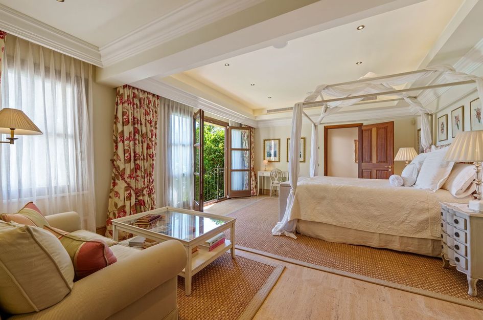 Villa in Atalaya Isdabe