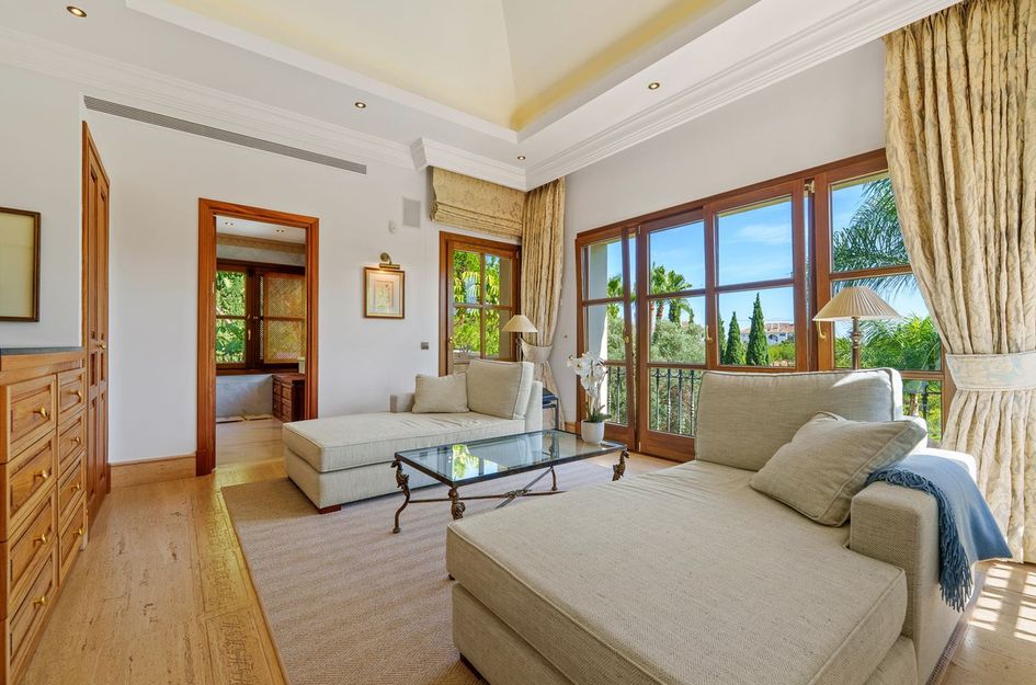 Villa in Atalaya Isdabe