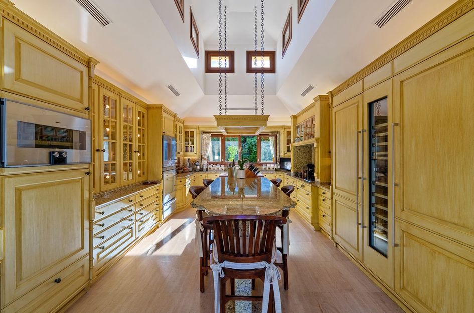 Villa in Atalaya Isdabe