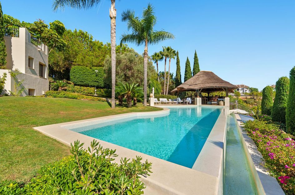 Villa in Atalaya Isdabe