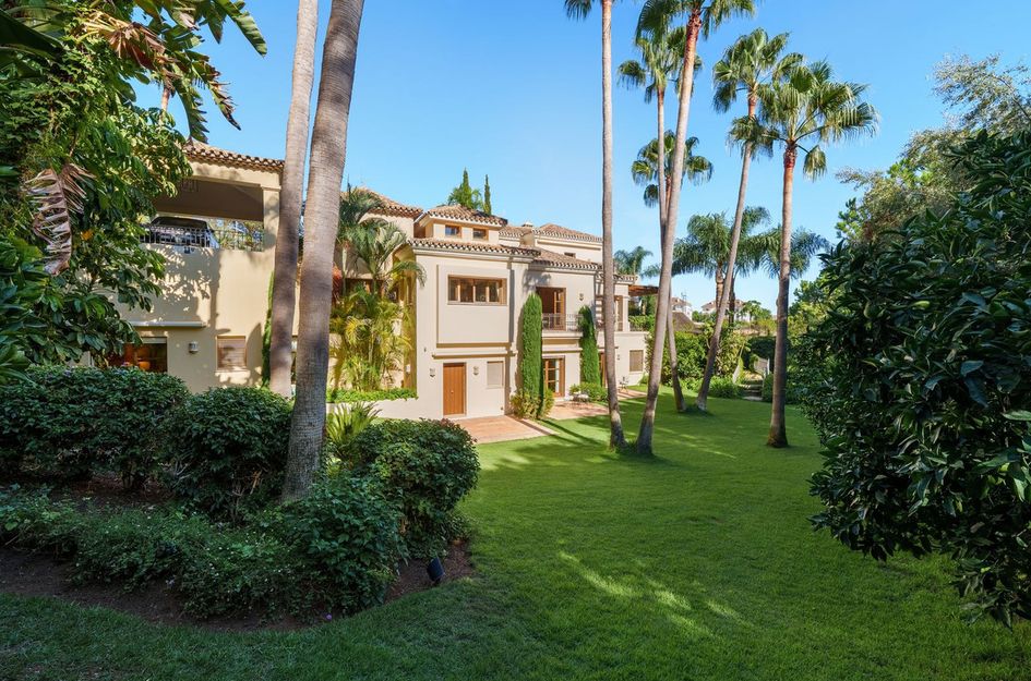 Villa in Atalaya Isdabe