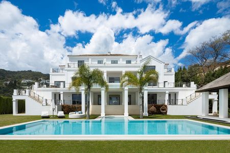 Villa in Benahavís