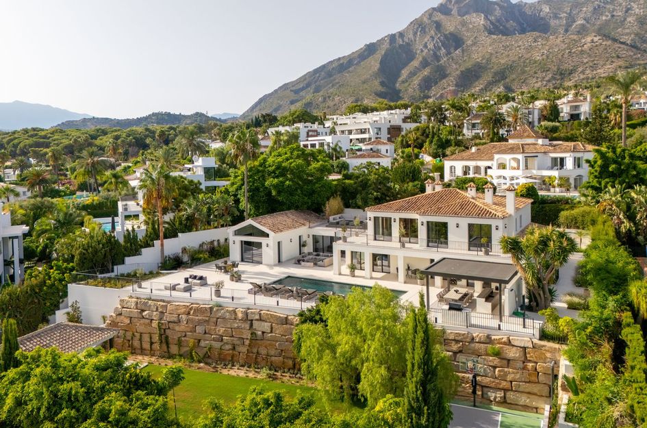 Villa in Atalaya Isdabe