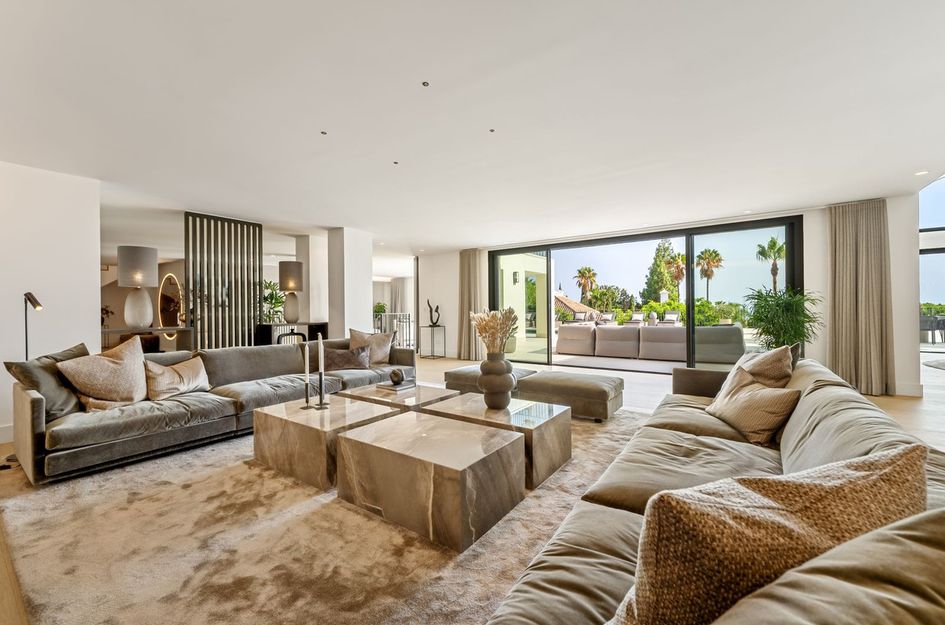 Villa in Atalaya Isdabe