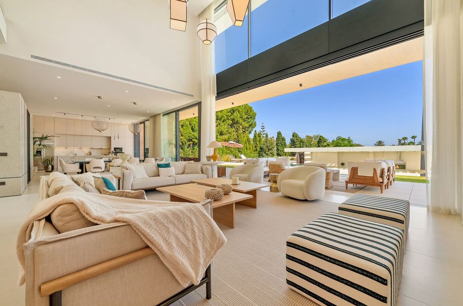 Villa in Atalaya Isdabe