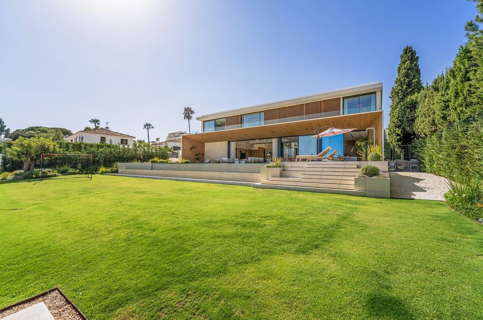 Villa in Atalaya Isdabe