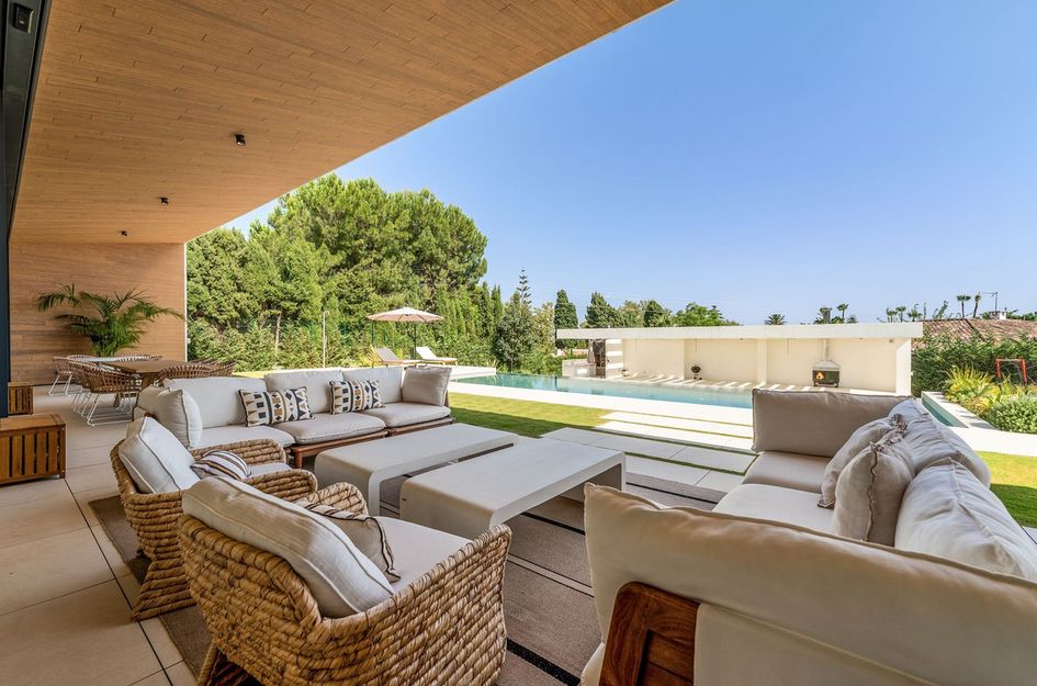 Villa in Atalaya Isdabe