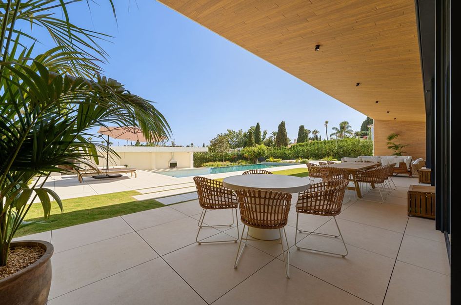 Villa in Atalaya Isdabe