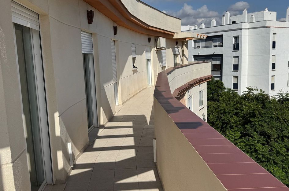 Penthouse in Urbanización Puerto de Estepona