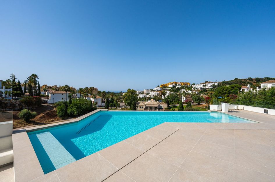 Villa in Urbanización Puerto de Estepona