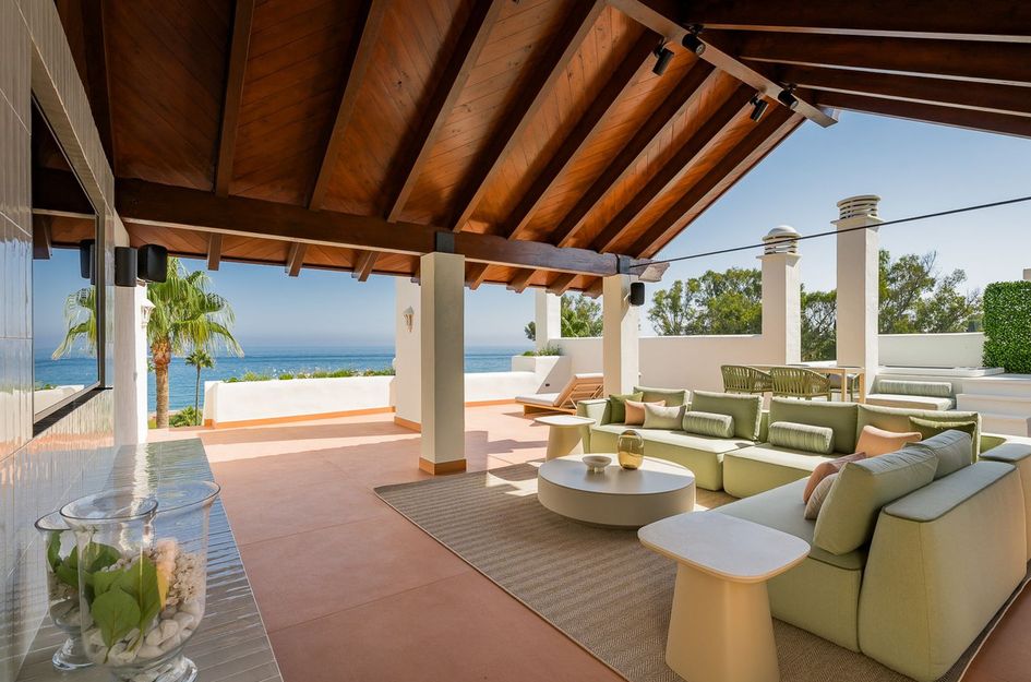 Penthouse in Urbanización Puerto de Estepona