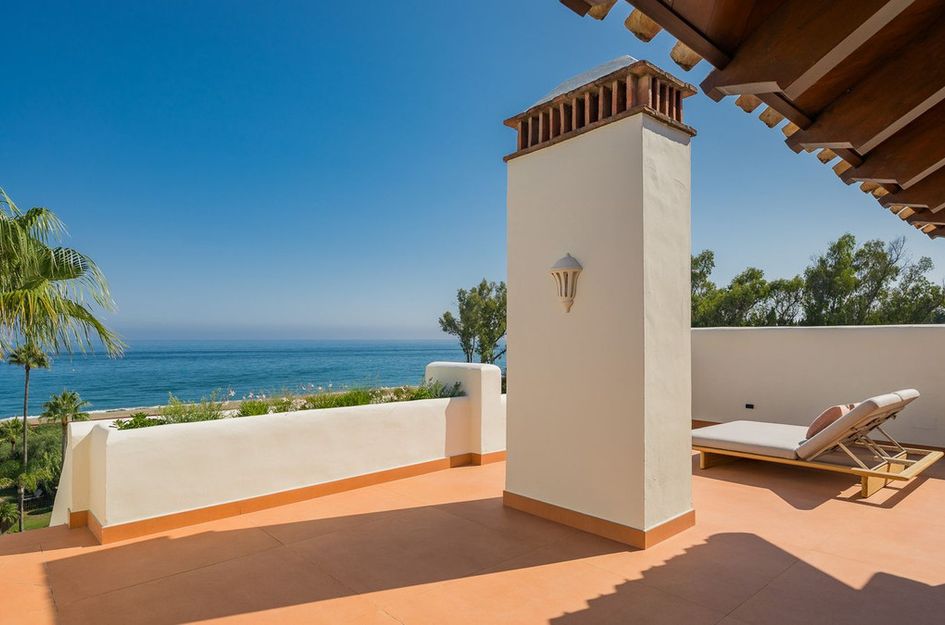 Penthouse in Urbanización Puerto de Estepona