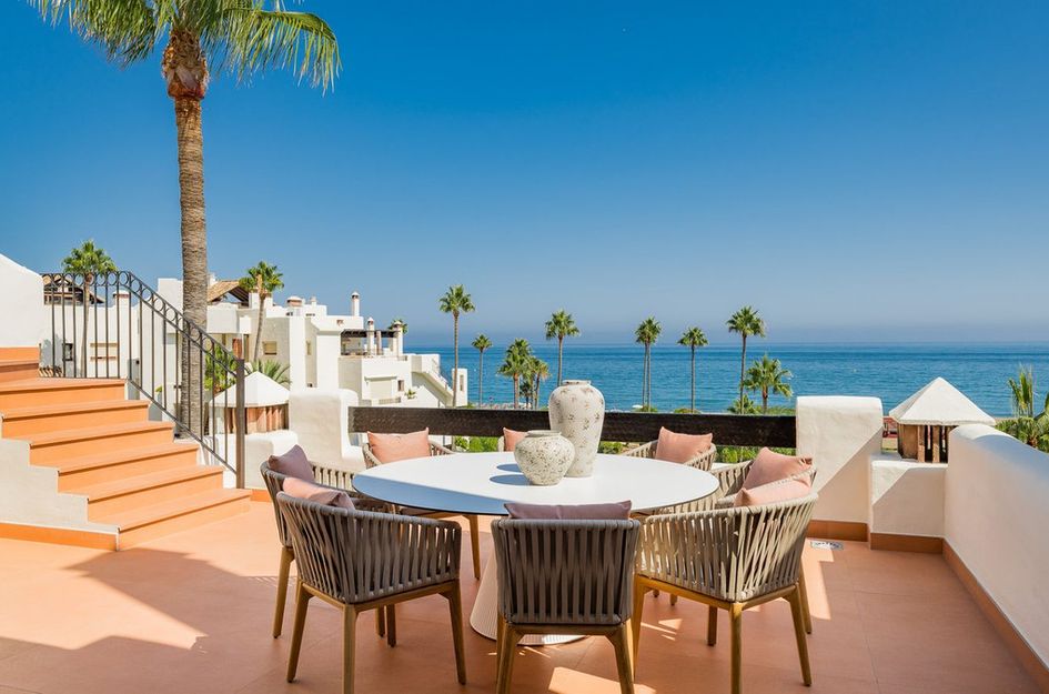 Penthouse in Urbanización Puerto de Estepona