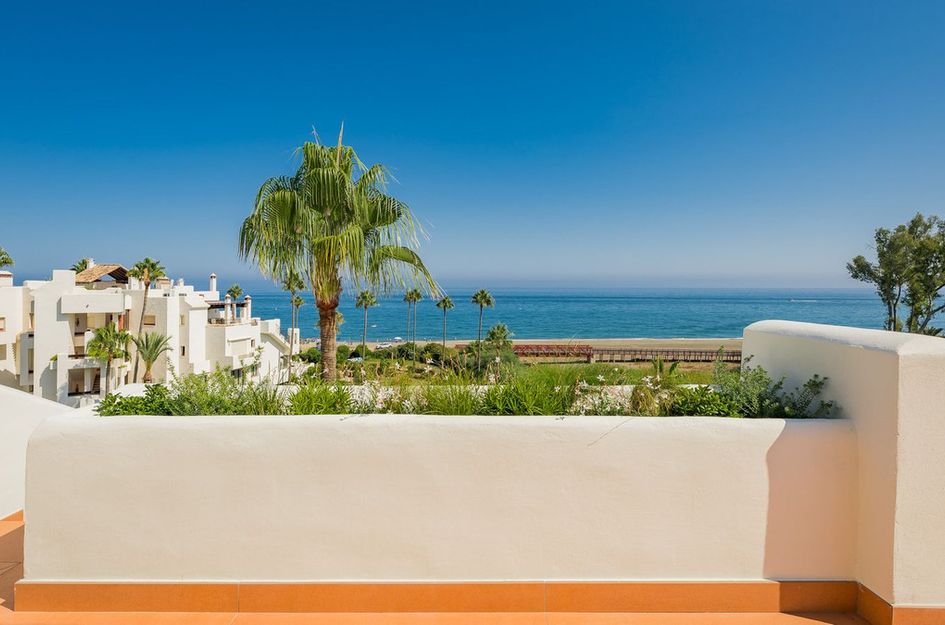 Penthouse in Urbanización Puerto de Estepona