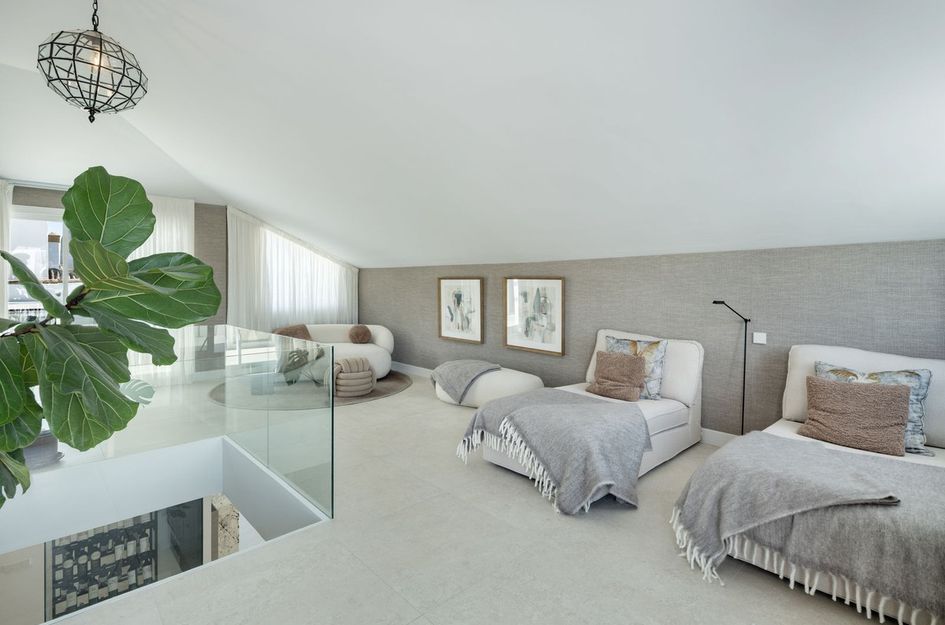 Penthouse in Atalaya Isdabe