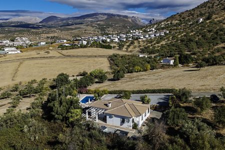 Villa in Alcaucín