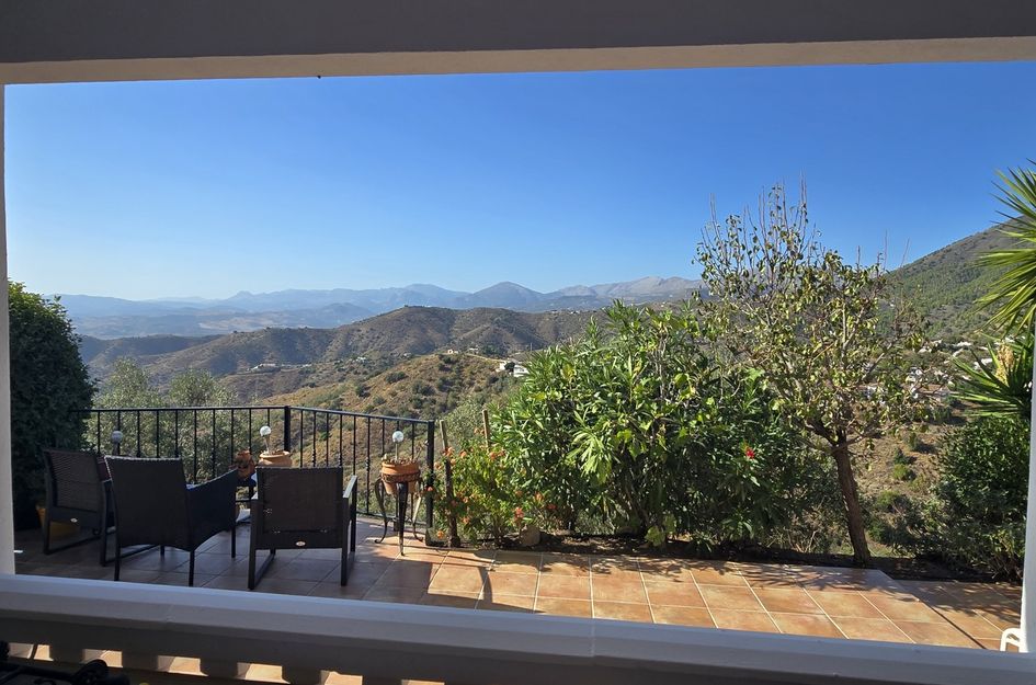 Villa in Canillas de Aceituno