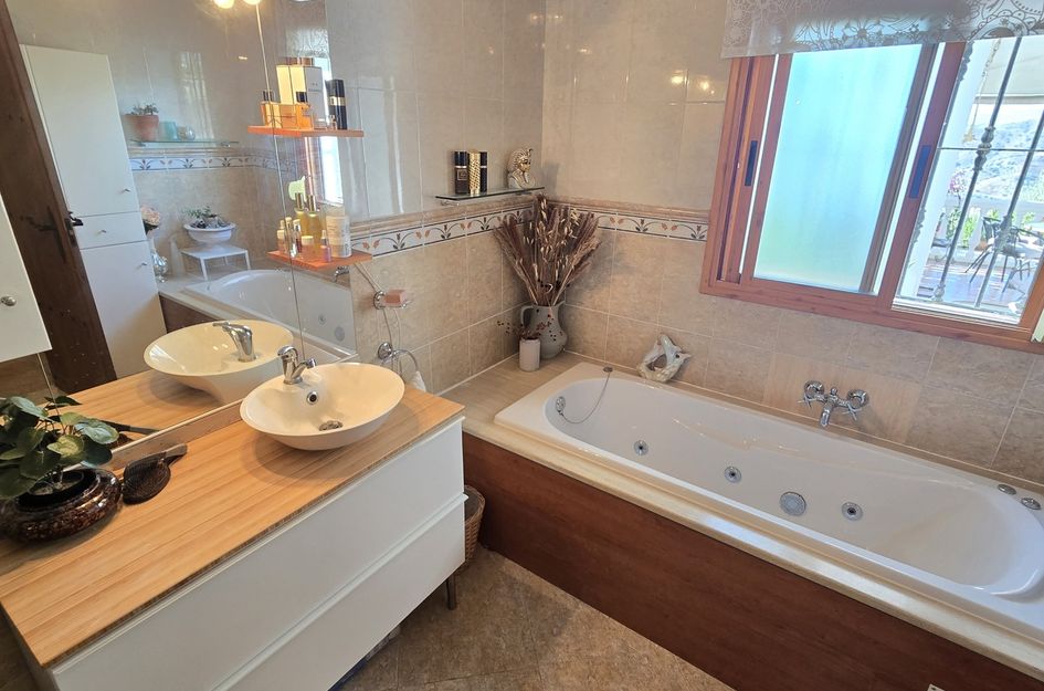 Villa in Canillas de Aceituno