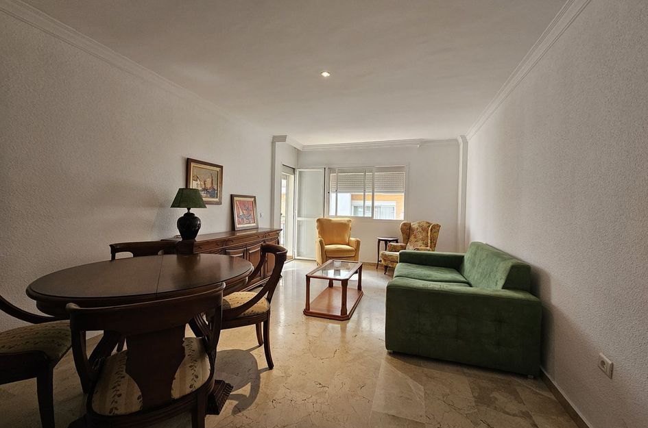 Appartement in Urbanización Puerto de Estepona