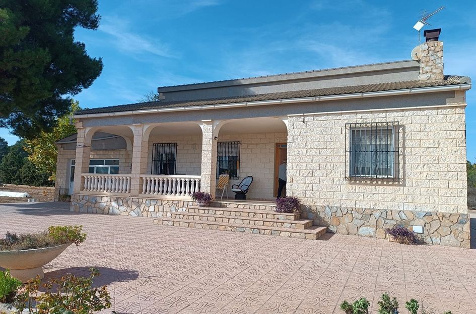Villa in Yecla