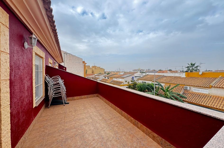 Villa in Los Alcázares