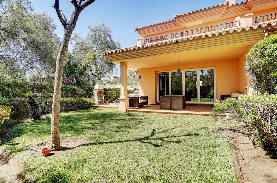 Villa in Sitio de Calahonda