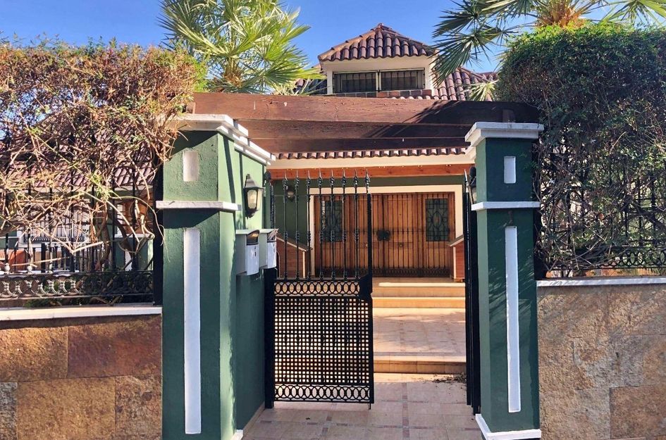 Villa in El Palmar