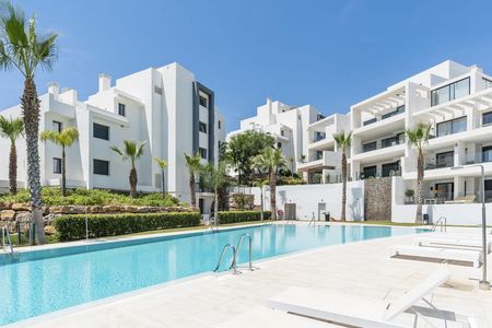 Appartement in Urbanización Puerto de Estepona