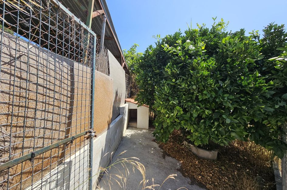 Villa in Casares