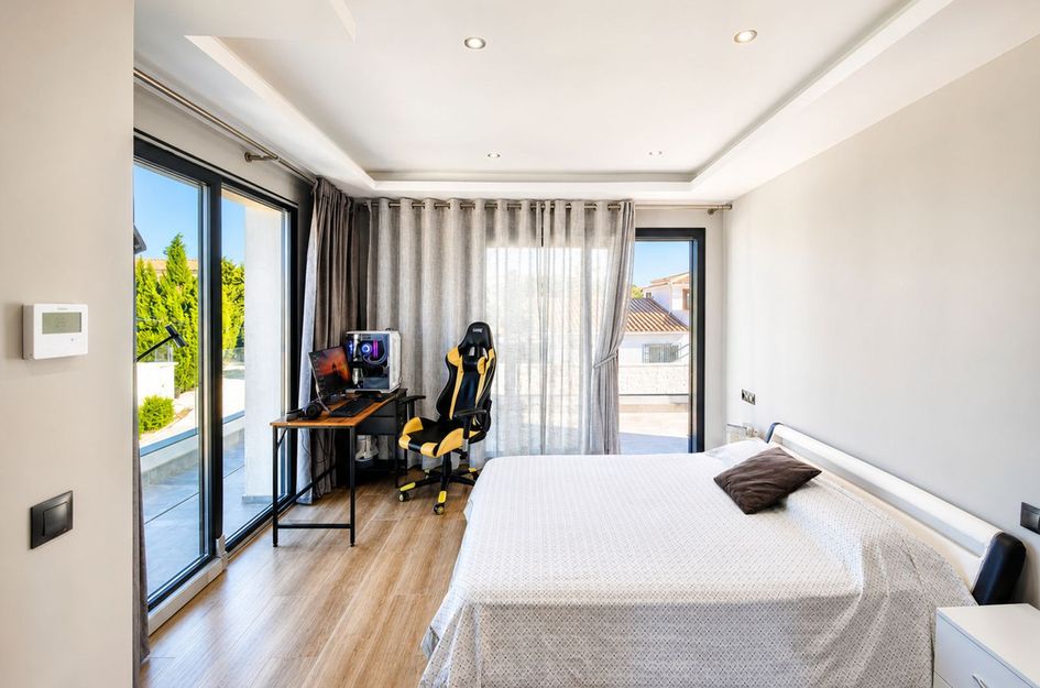 Villa in Urbanización Puerto de Estepona