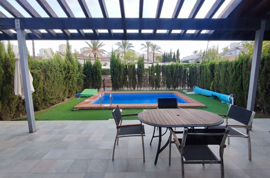 Villa in Jerónimo y Avileses