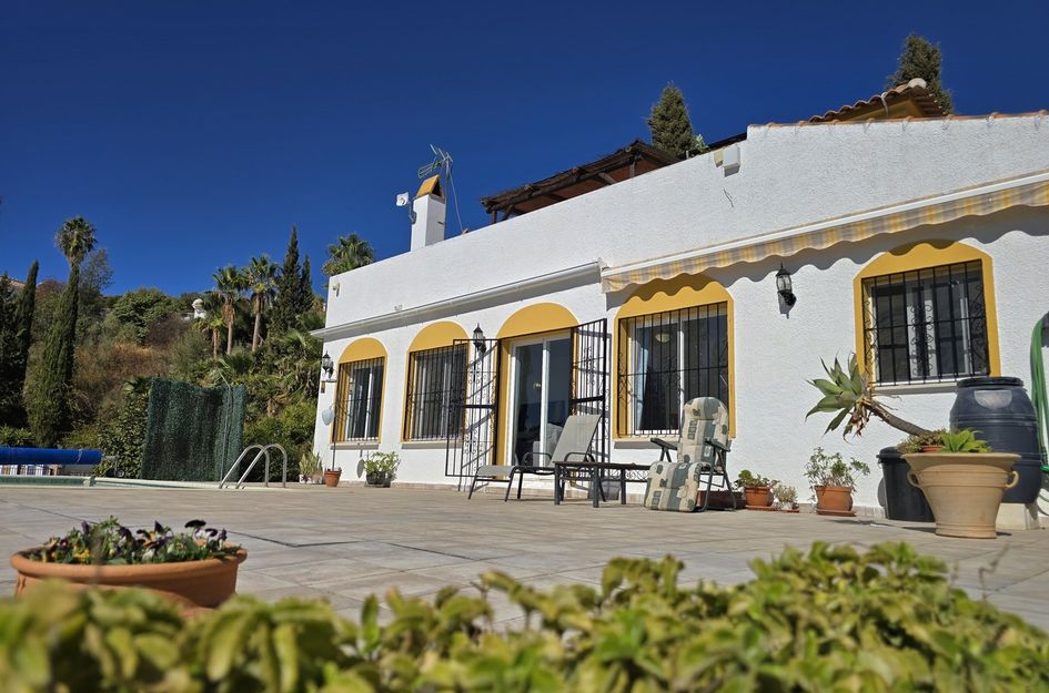 Villa in Viñuela