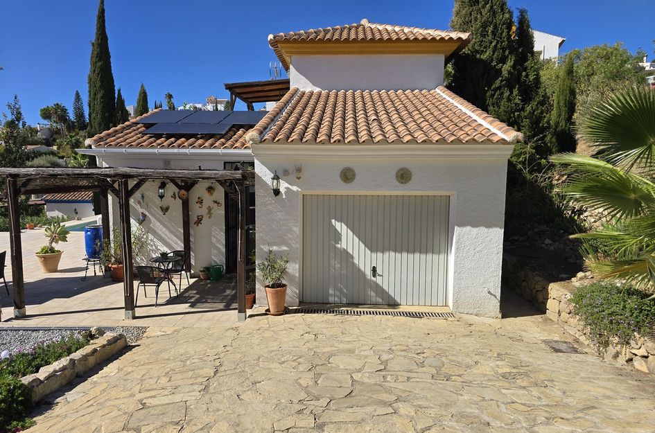 Villa in Viñuela