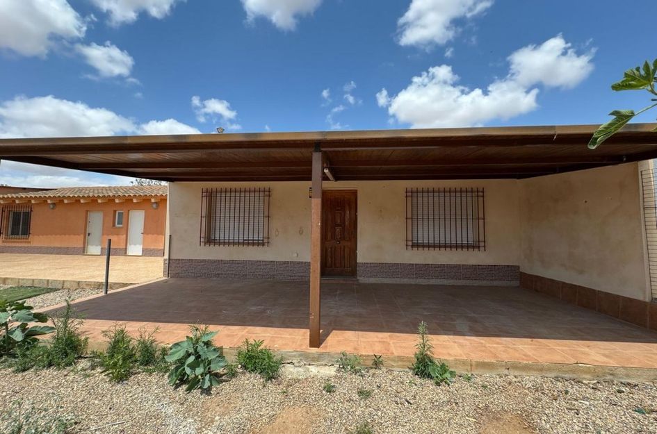 Huis in Valladolises y Lo Jurado