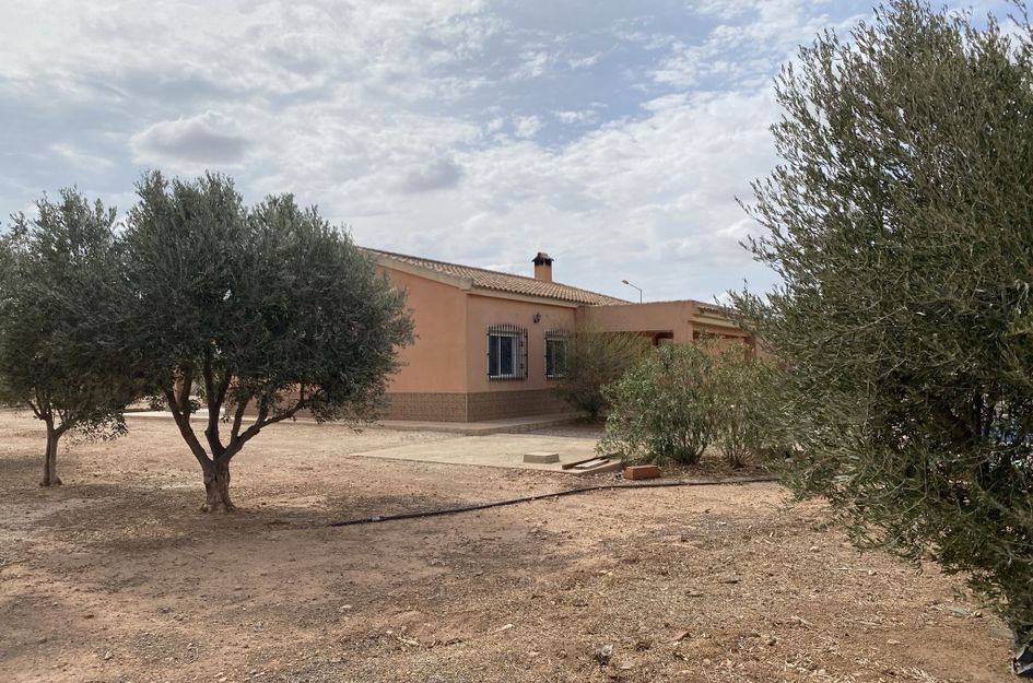 Huis in Valladolises y Lo Jurado