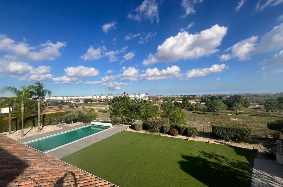 Villa in Jerónimo y Avileses